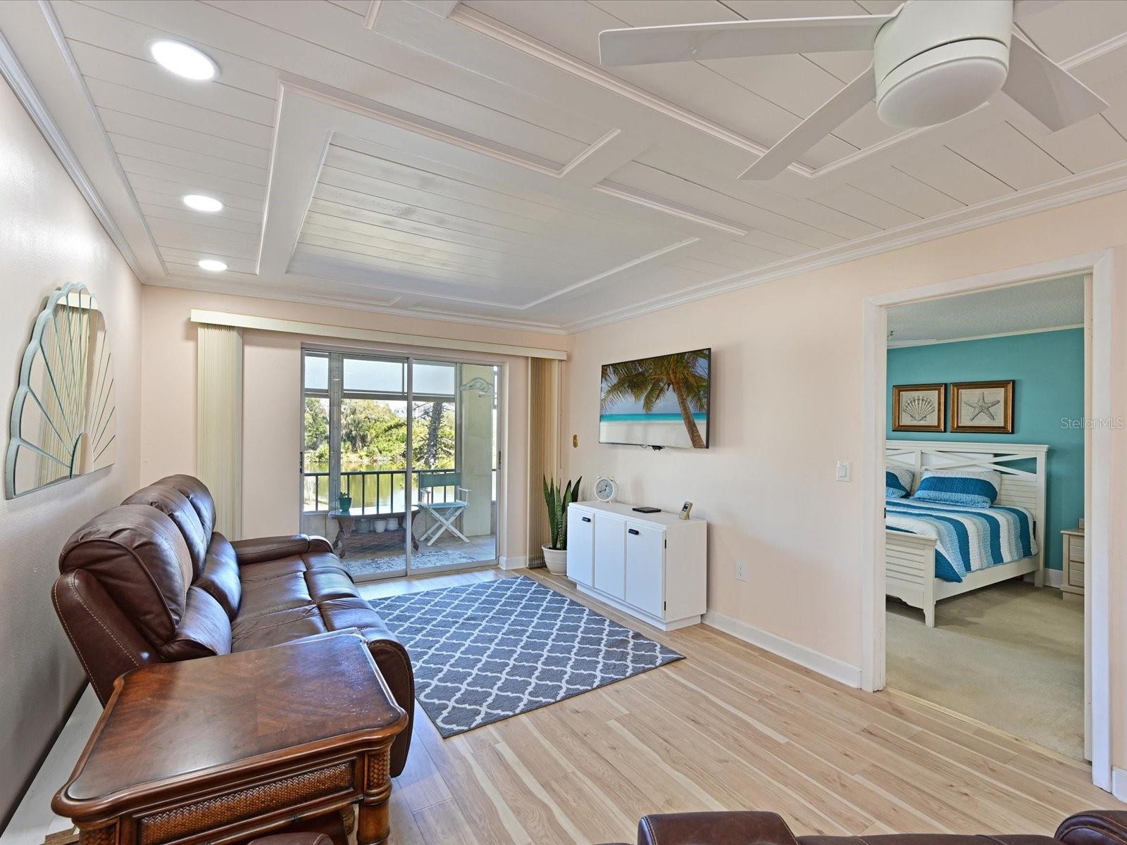 Image 7 of 50 For 3563 Lake Bayshore Drive J206