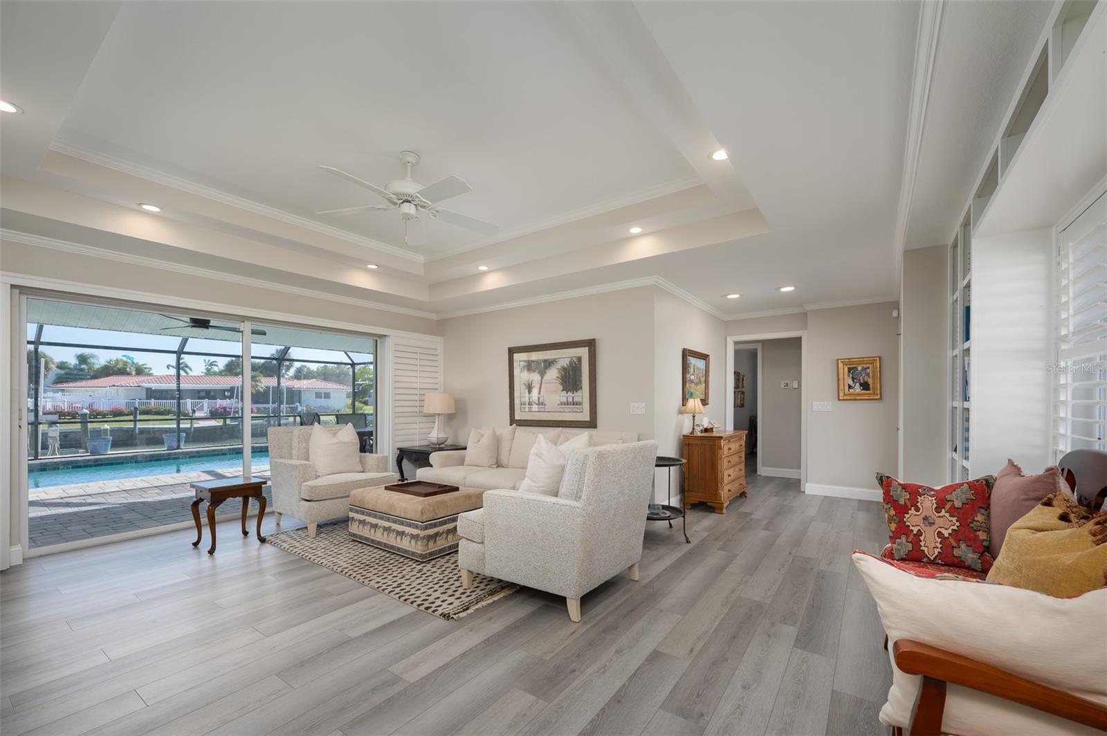 Image 17 of 62 For 548 Gunwale Lane