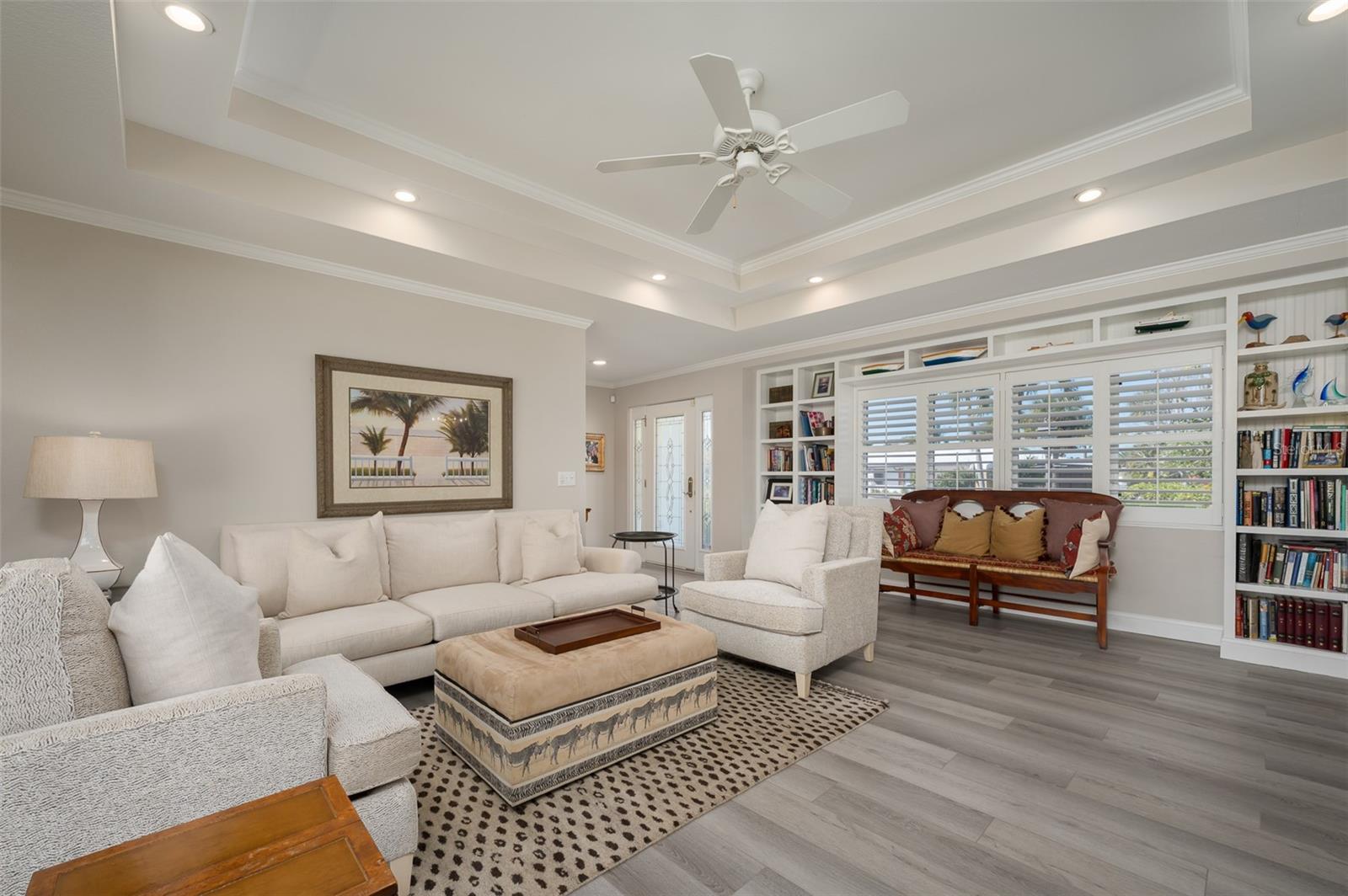 Image 18 of 62 For 548 Gunwale Lane