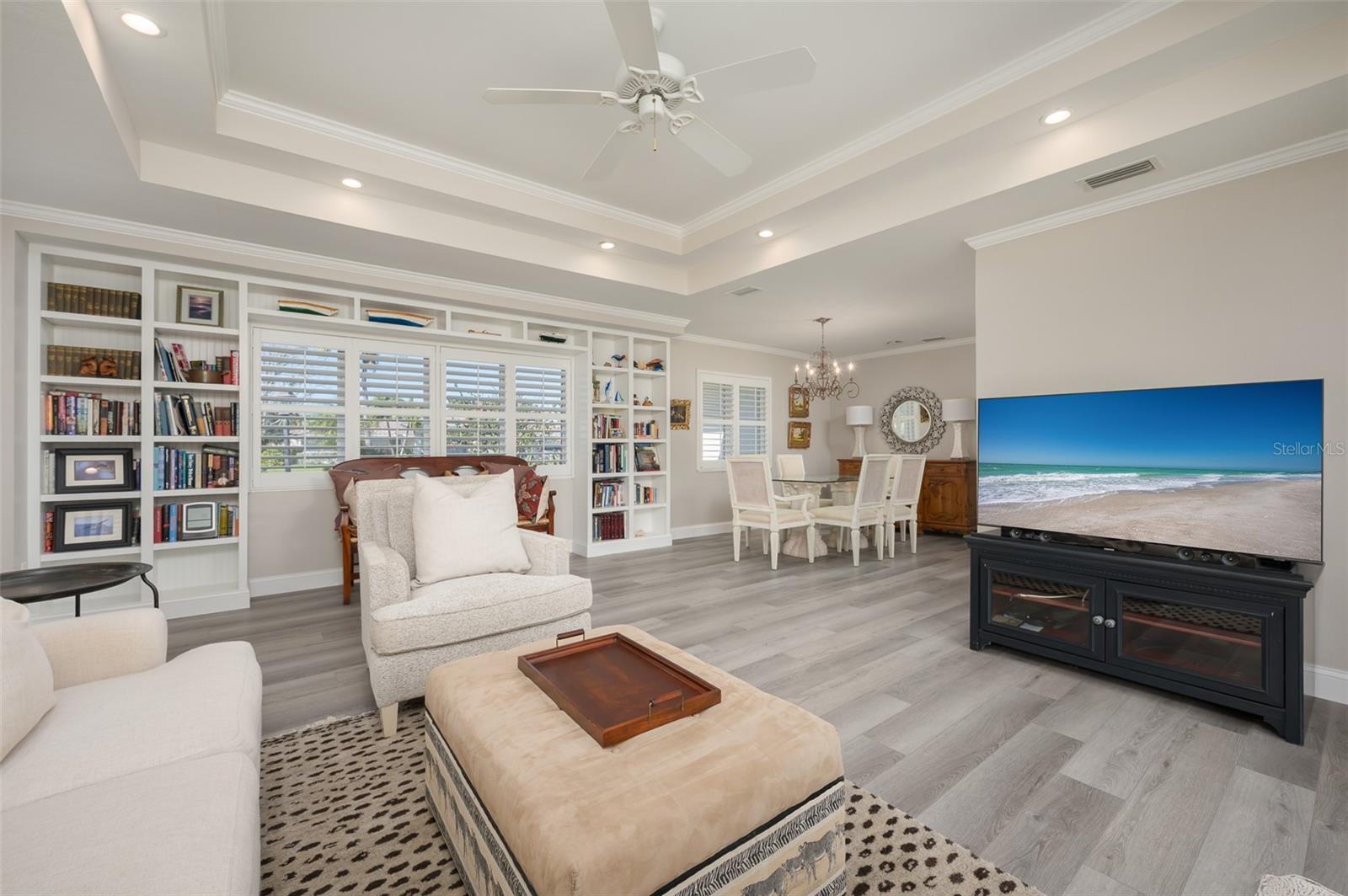 Image 20 of 62 For 548 Gunwale Lane