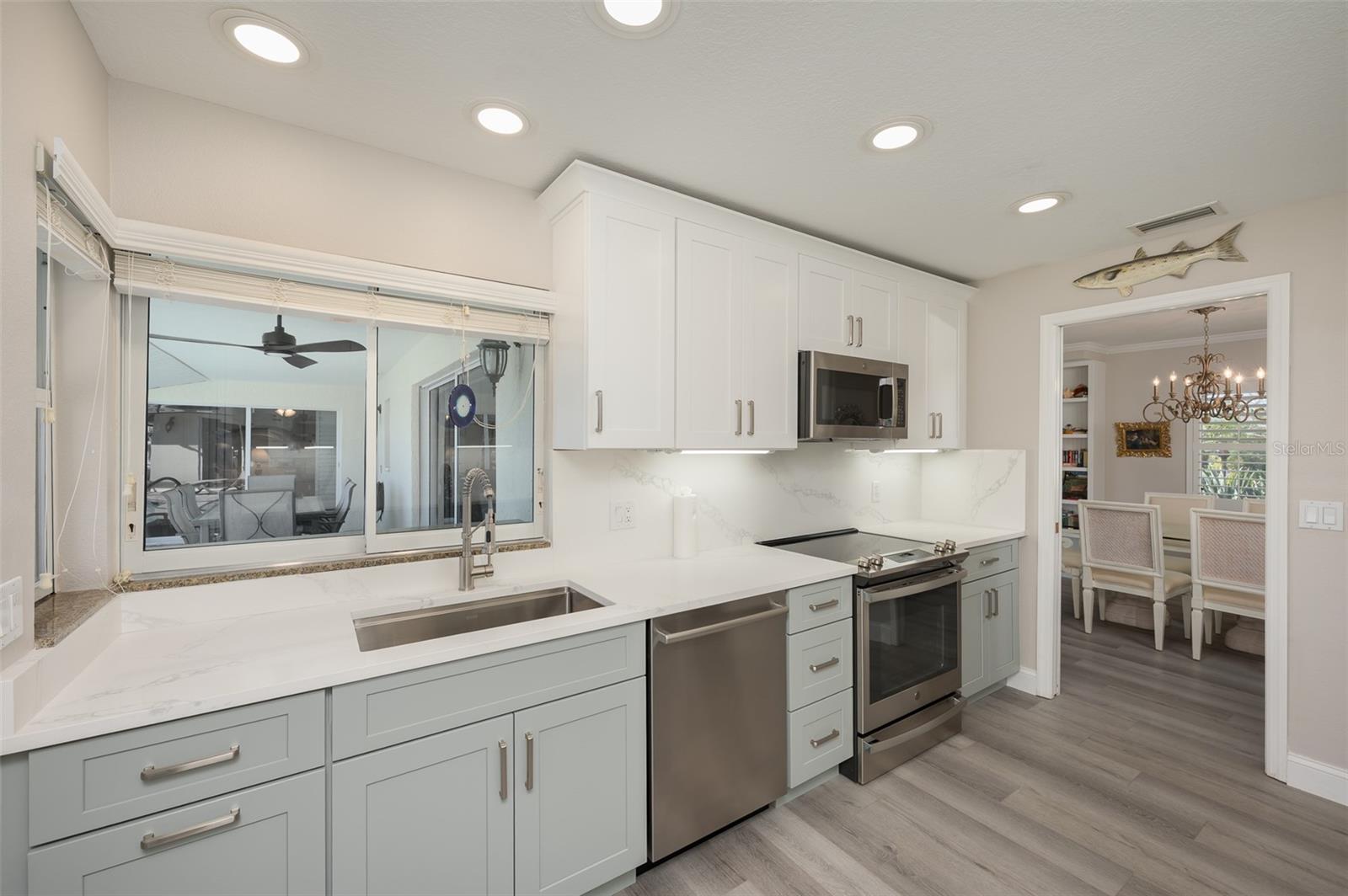 Image 24 of 62 For 548 Gunwale Lane