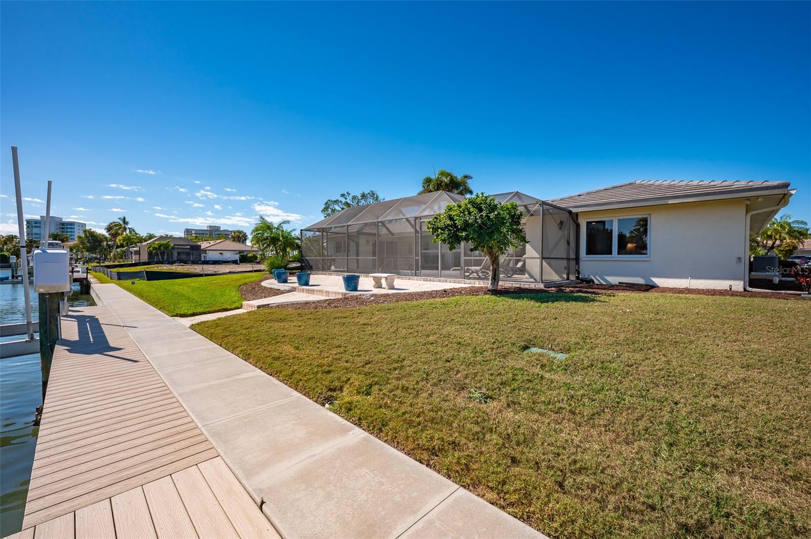 Image 48 of 62 For 548 Gunwale Lane