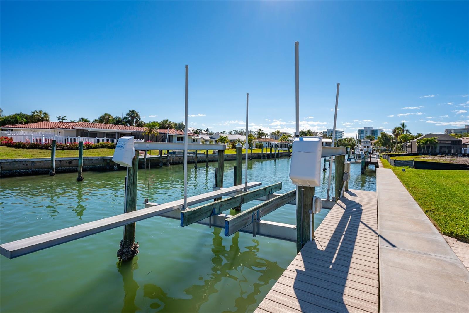 Image 50 of 62 For 548 Gunwale Lane