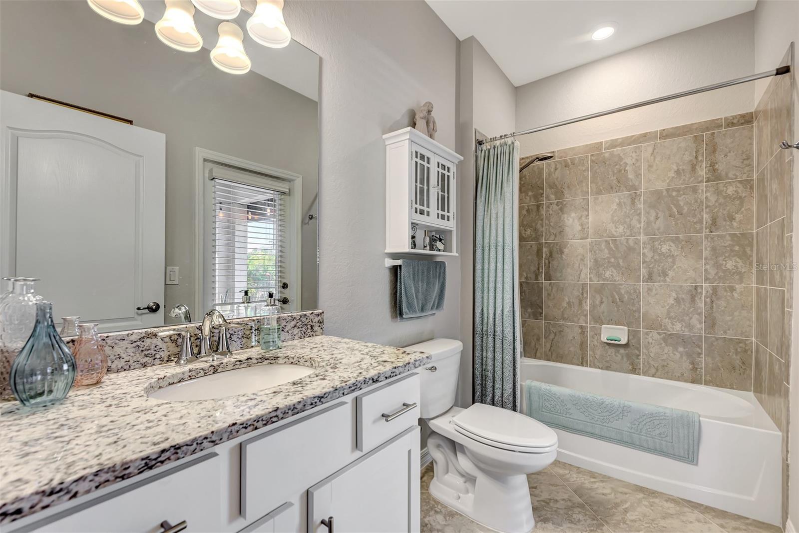 Image 21 of 30 For 20844 Cattail Boulevard