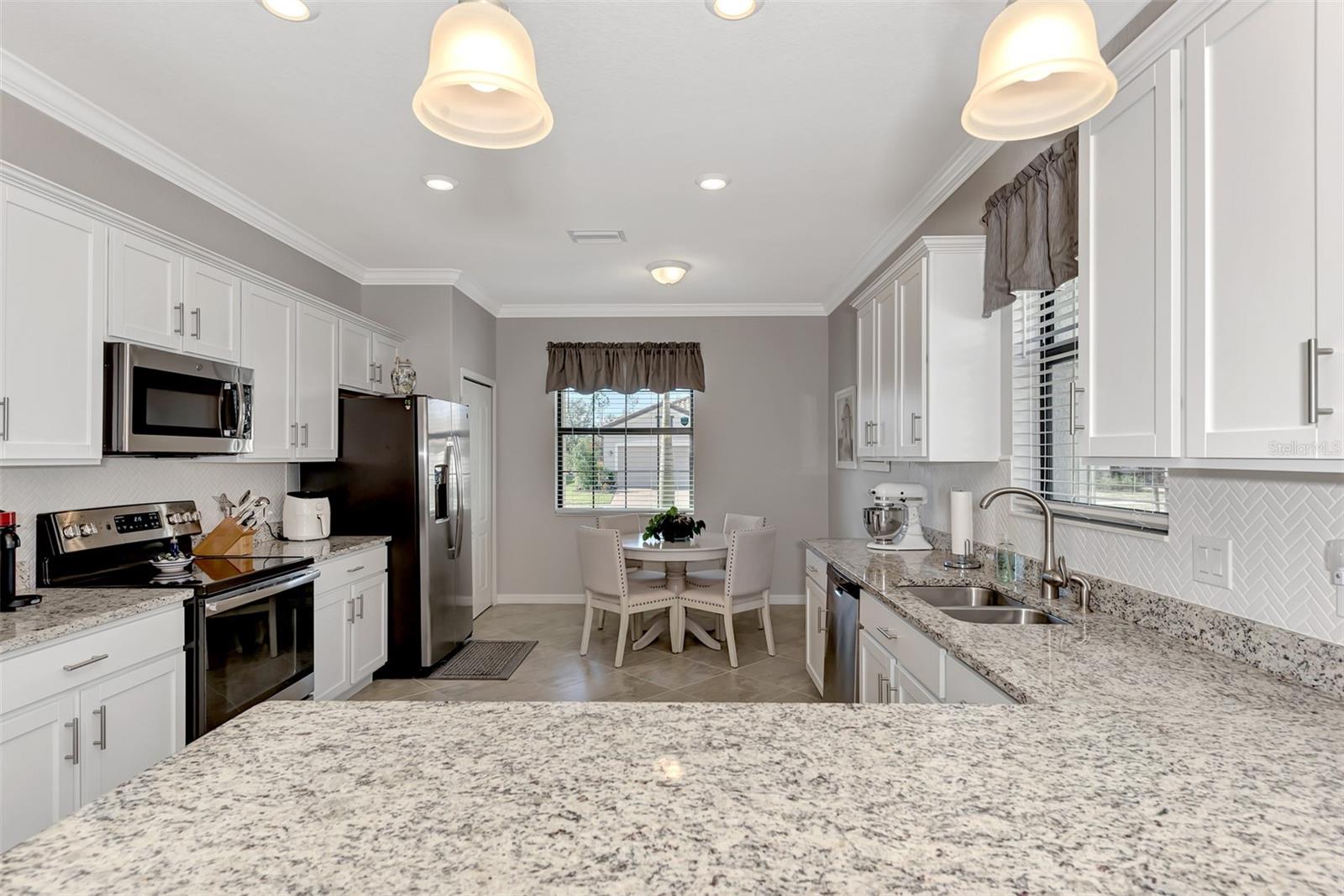 Image 5 of 30 For 20844 Cattail Boulevard