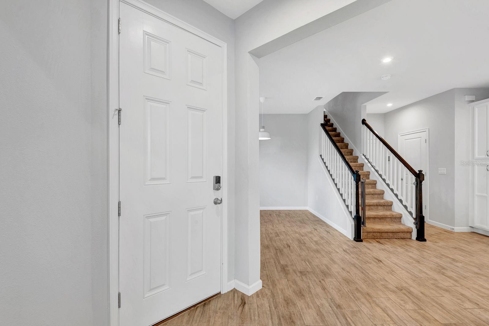 Image 13 of 63 For 11981 Sky Acres Terrace