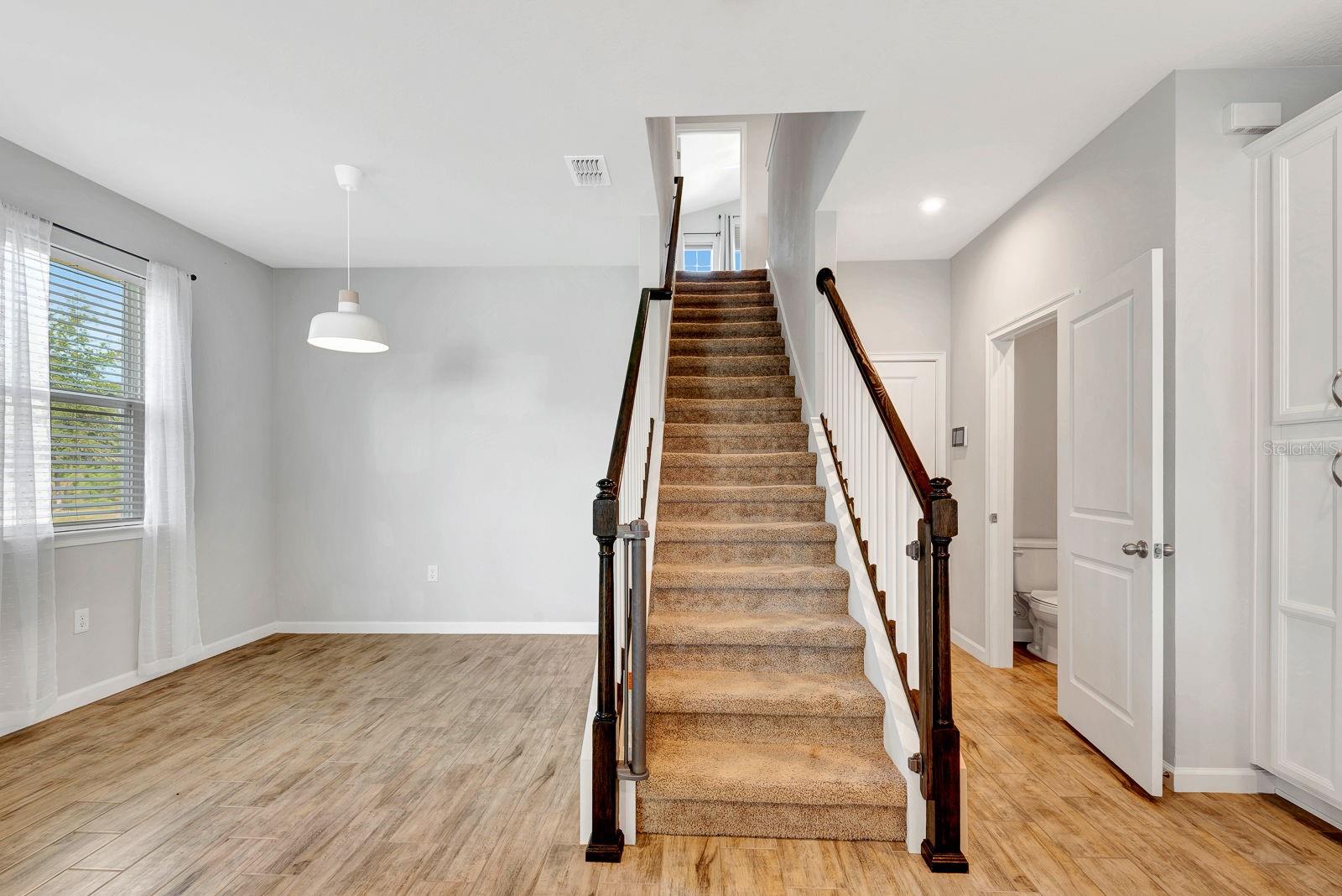 Image 16 of 63 For 11981 Sky Acres Terrace