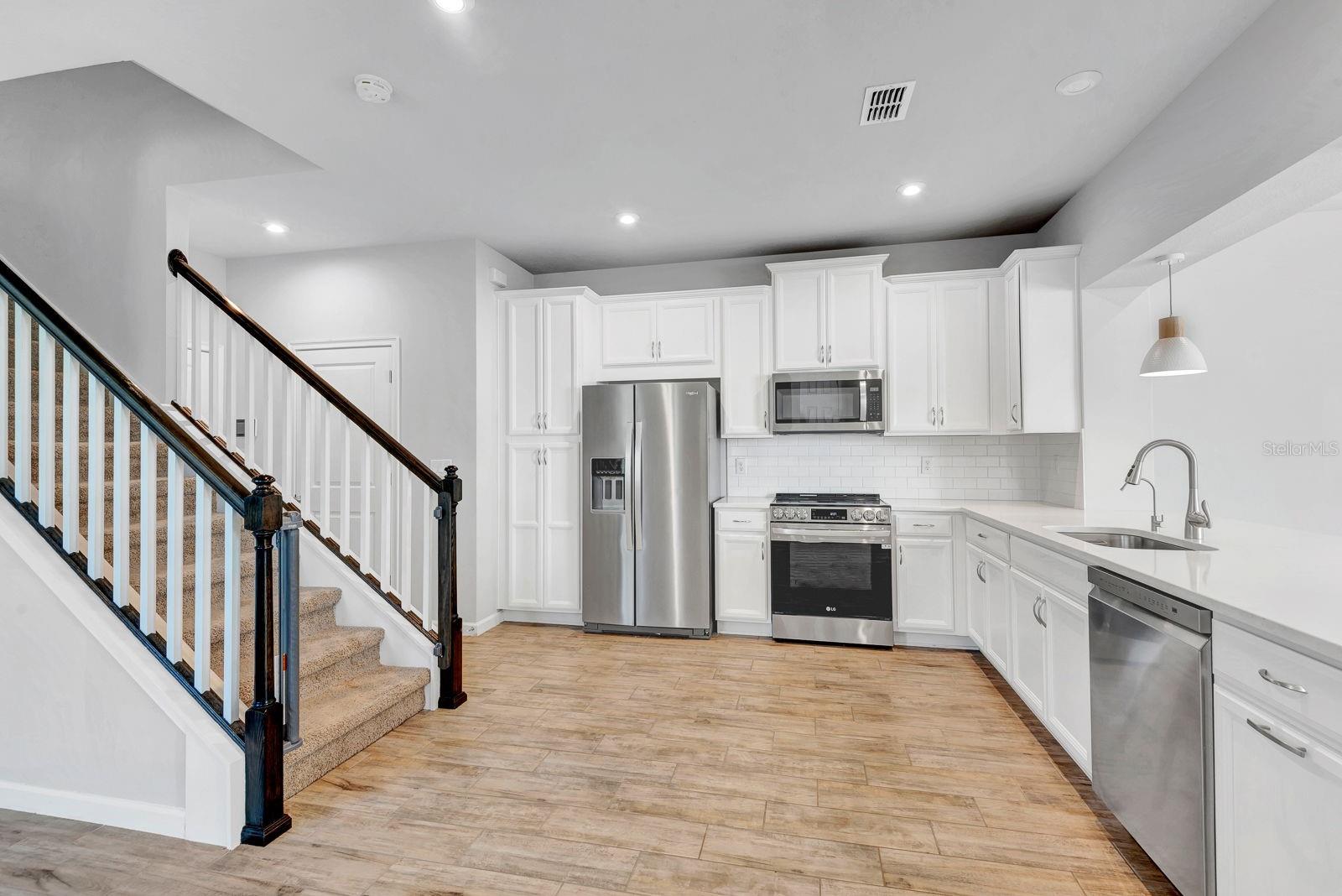 Image 5 of 63 For 11981 Sky Acres Terrace