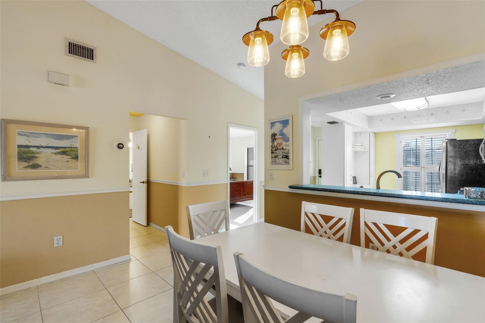 Image 14 of 44 For 4514 Weybridge  54