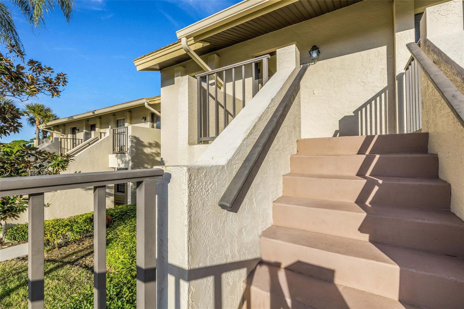 Image 34 of 44 For 4514 Weybridge  54