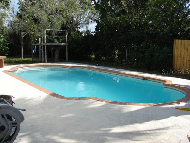 Image 3 of 28 For 3112 Chase Circle