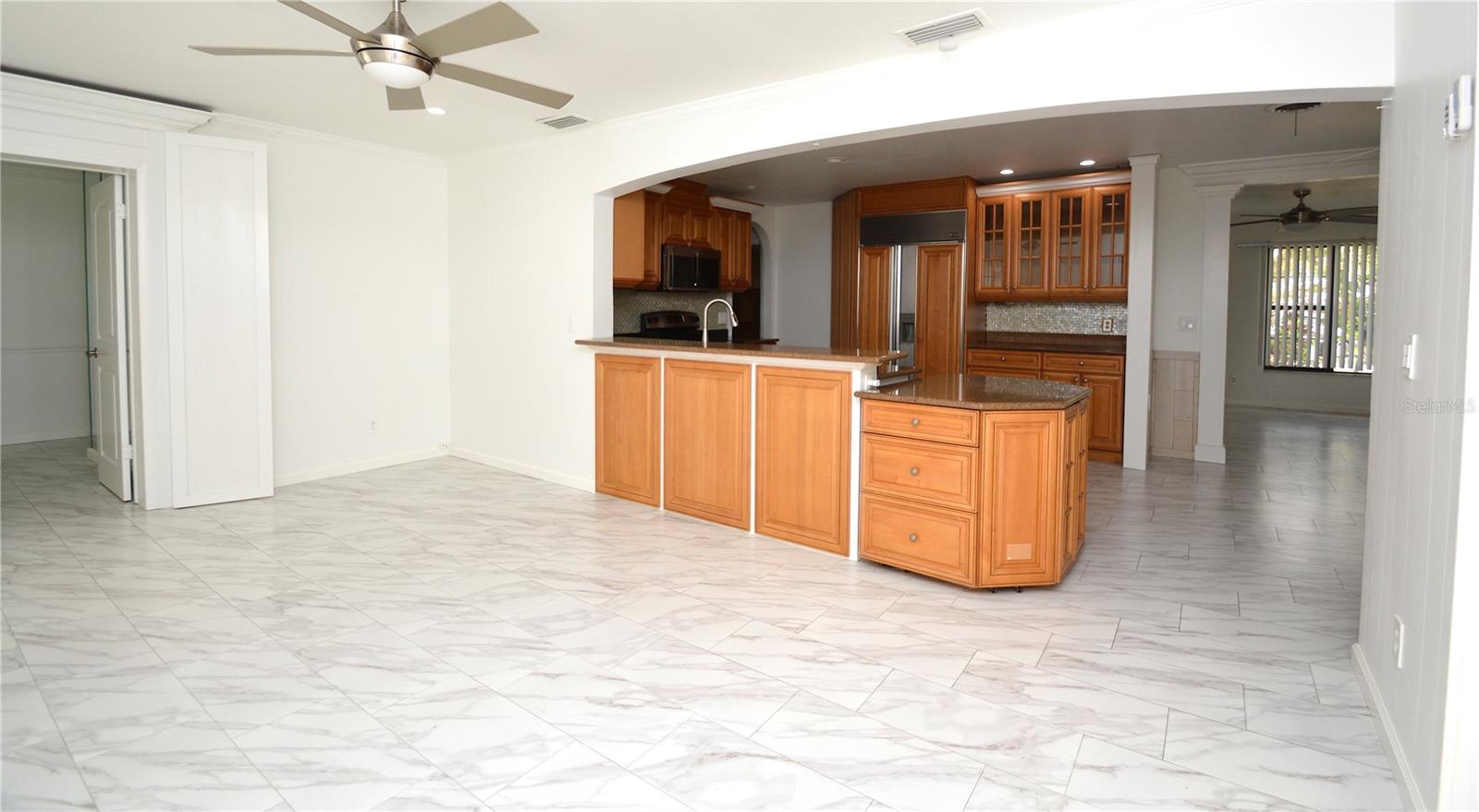 Image 14 of 34 For 1313 Mango Avenue