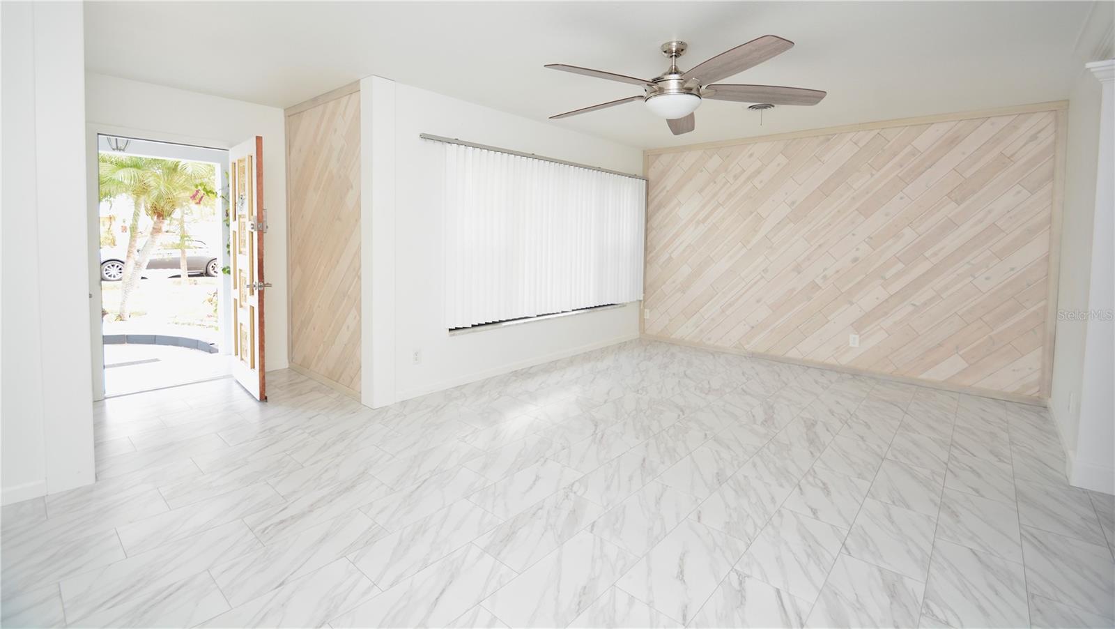 Image 24 of 34 For 1313 Mango Avenue