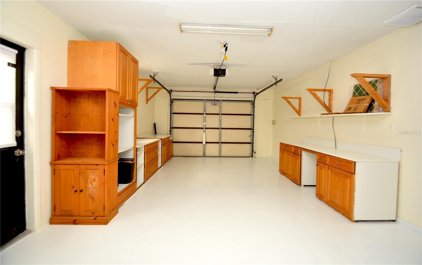 Image 33 of 34 For 1313 Mango Avenue