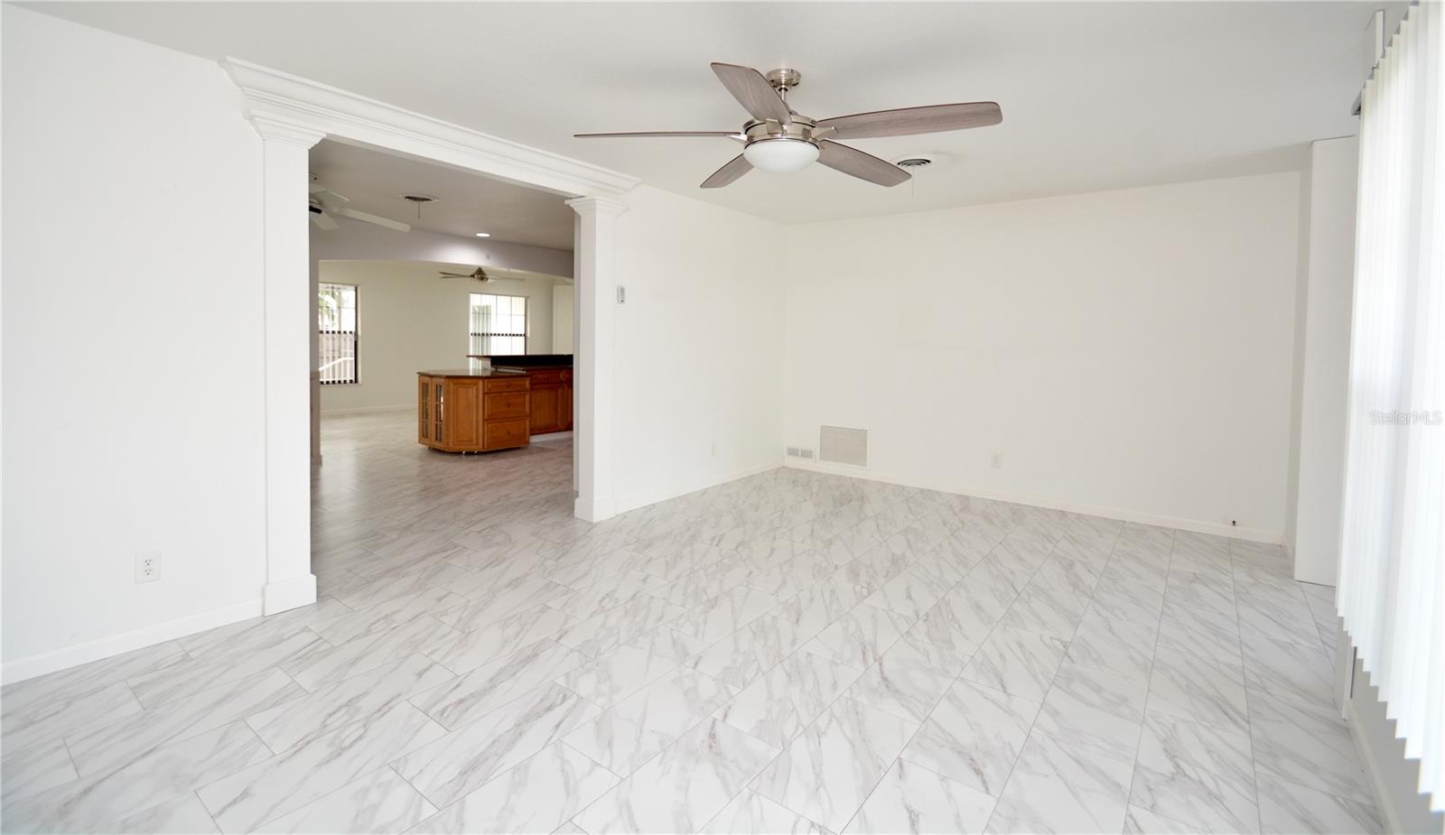 Image 4 of 34 For 1313 Mango Avenue