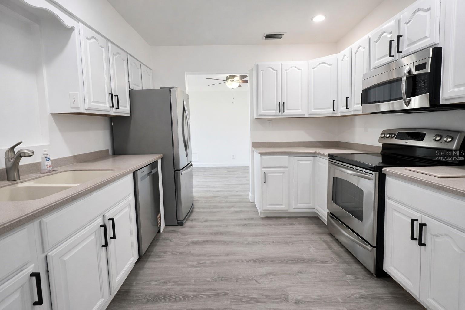 Image 5 of 17 For 6000 Dr Martin Luther King Jr Street N