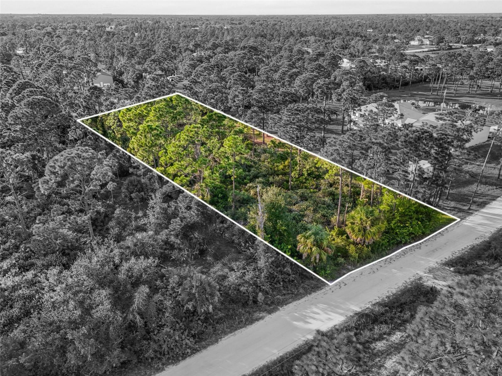 Image 6 of 6 For 7123 Sweden Boulevard