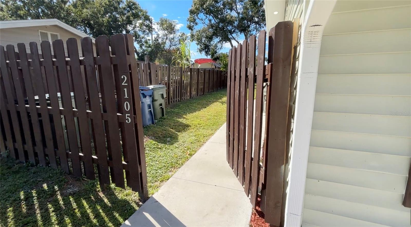 Image 12 of 12 For 2105 Allendale Avenue A