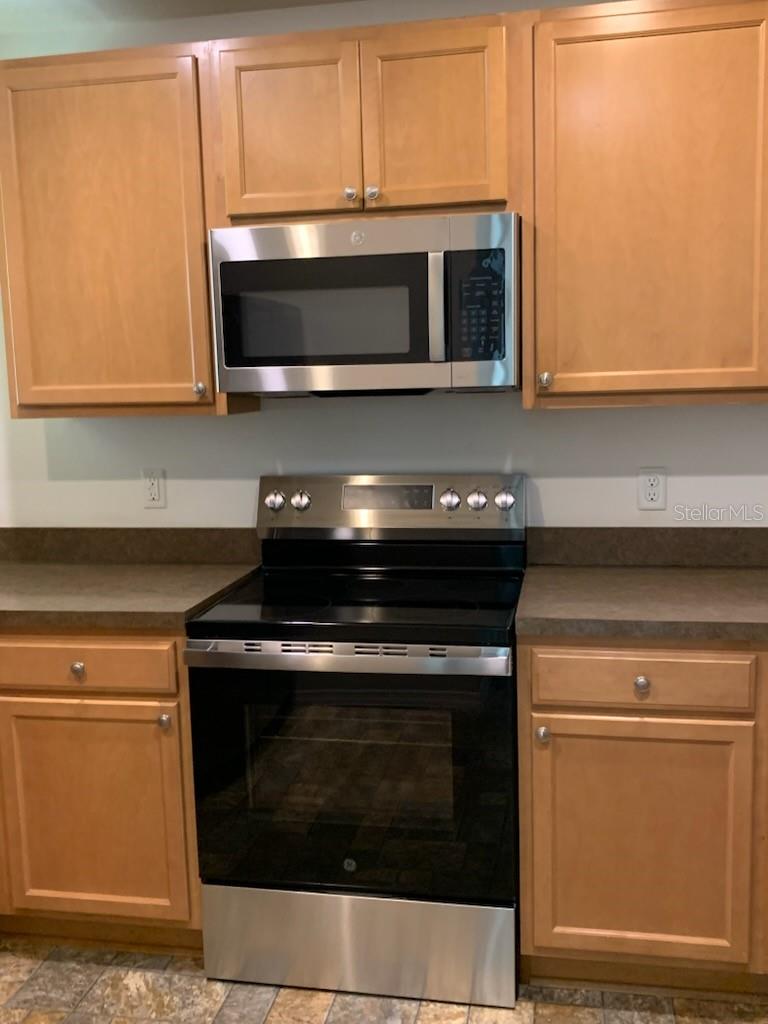 Image 6 of 14 For 8893 White Sage Loop