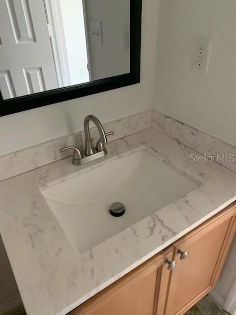 Image 9 of 14 For 8893 White Sage Loop