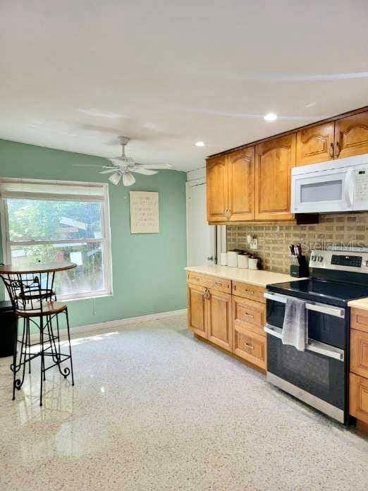 Image 11 of 15 For 10595 104th Avenue