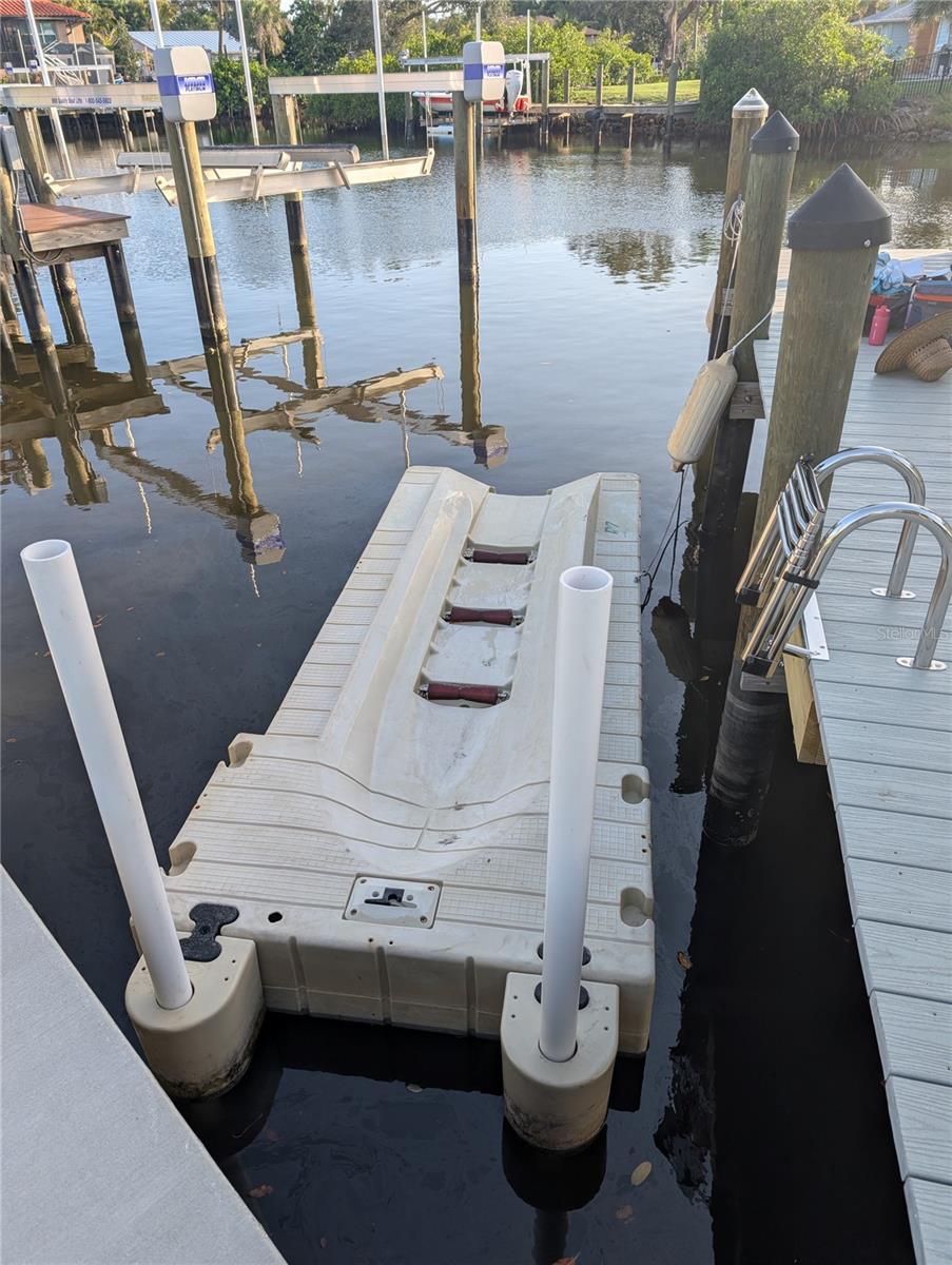 Image 37 of 41 For 511 Dona Drive