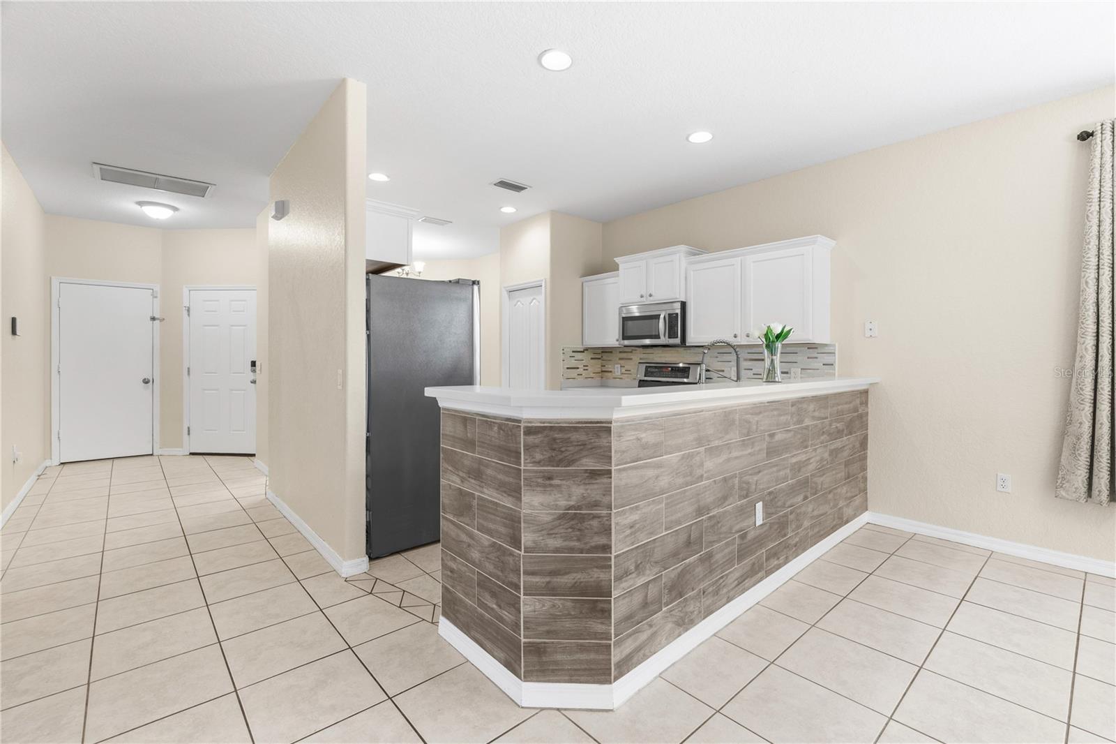 Image 13 of 49 For 7051 Chatum Light Run