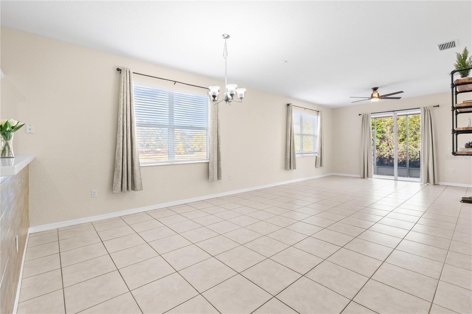 Image 15 of 49 For 7051 Chatum Light Run