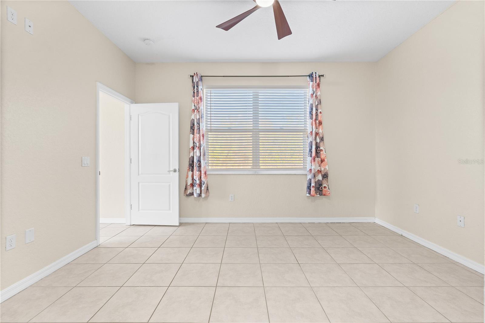 Image 29 of 49 For 7051 Chatum Light Run