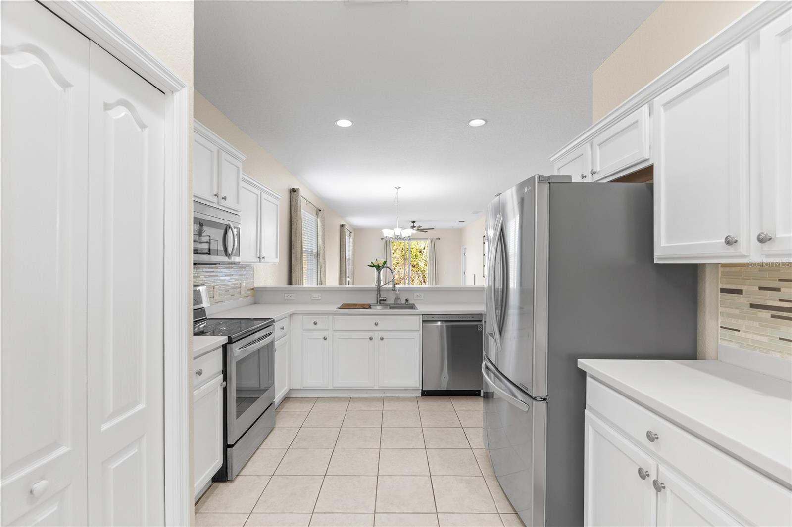 Image 9 of 49 For 7051 Chatum Light Run