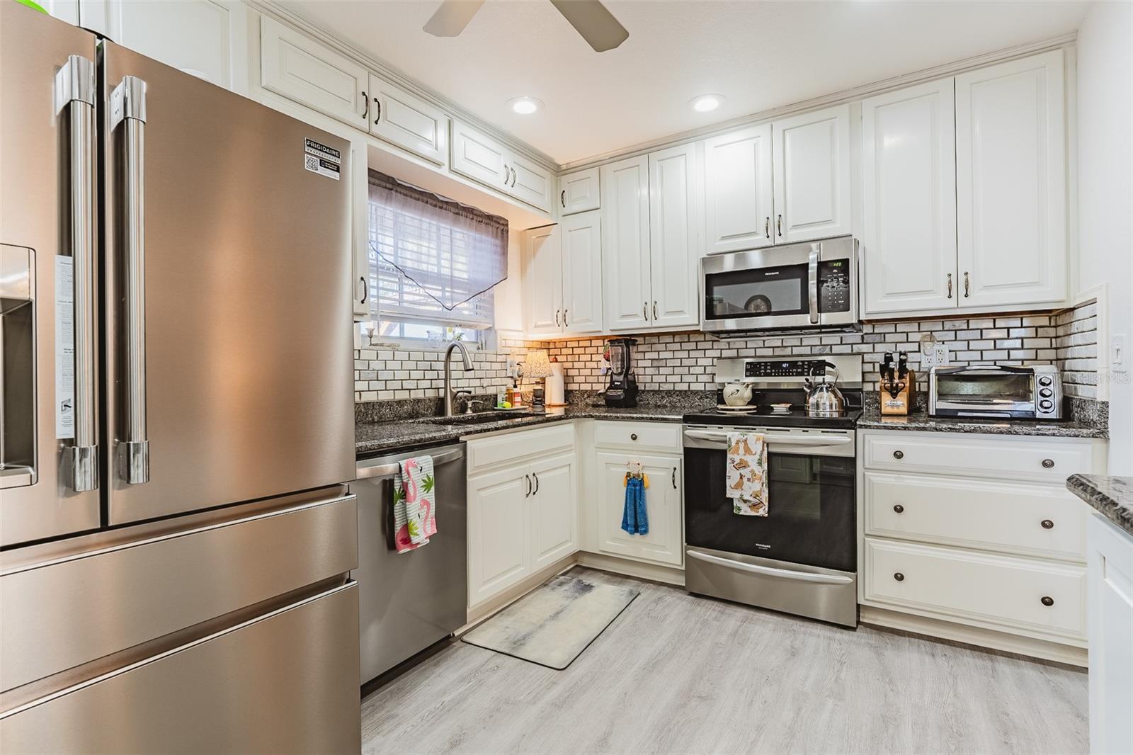 Image 10 of 32 For 134 Dartmouth Drive Nw