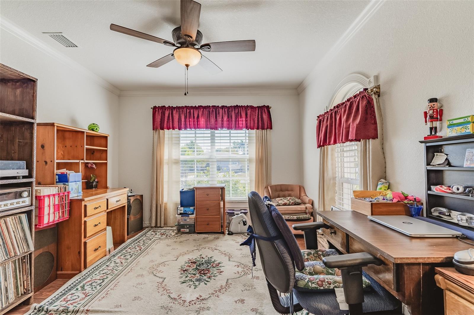 Image 13 of 32 For 134 Dartmouth Drive Nw