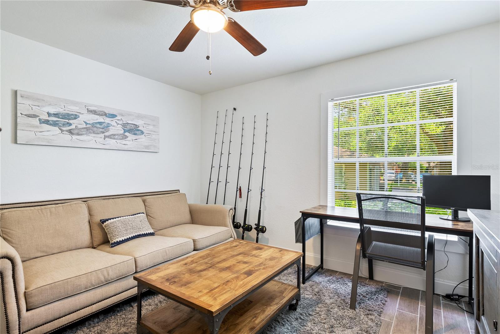 Image 21 of 35 For 7424 Vista Way 104