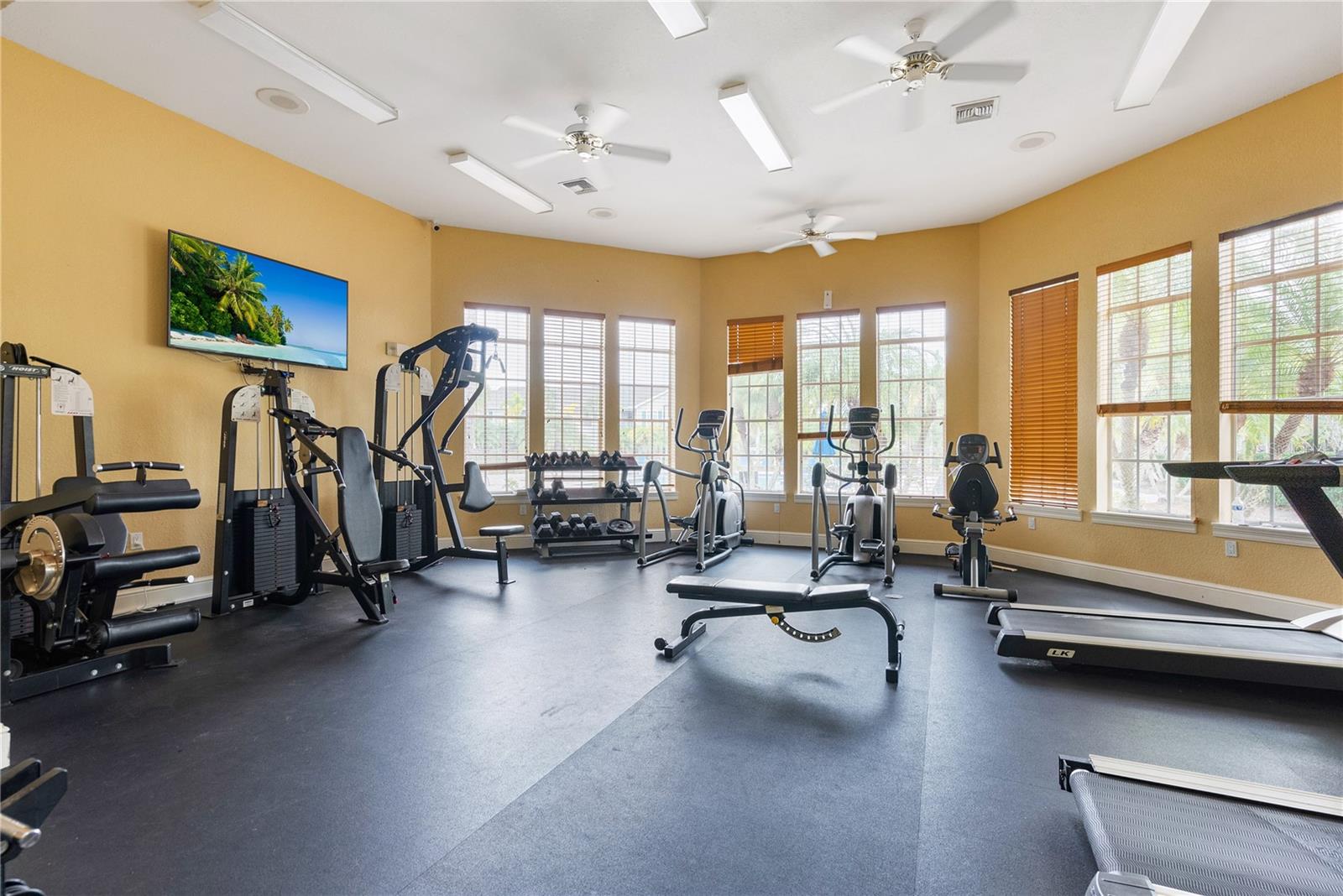 Image 30 of 35 For 7424 Vista Way 104