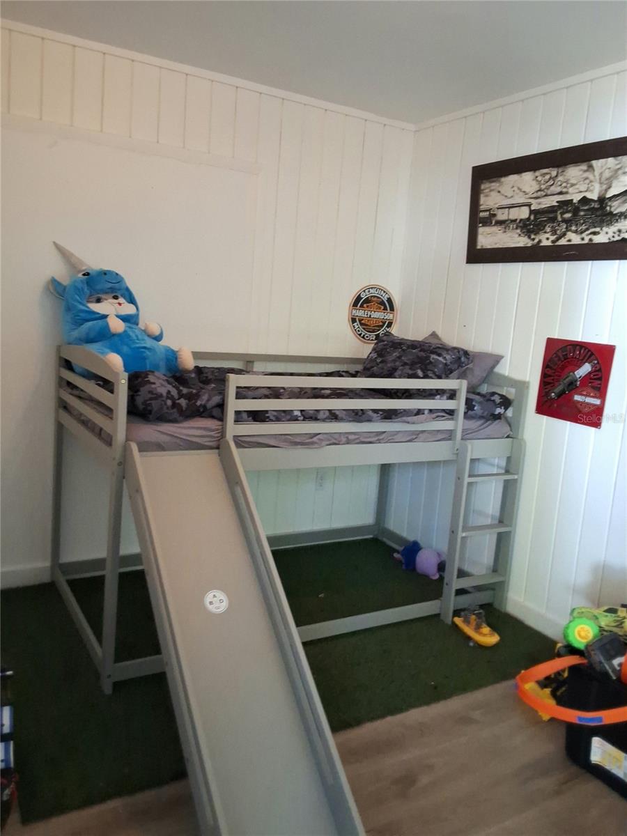 Image 28 of 42 For 6624 Fairway Drive