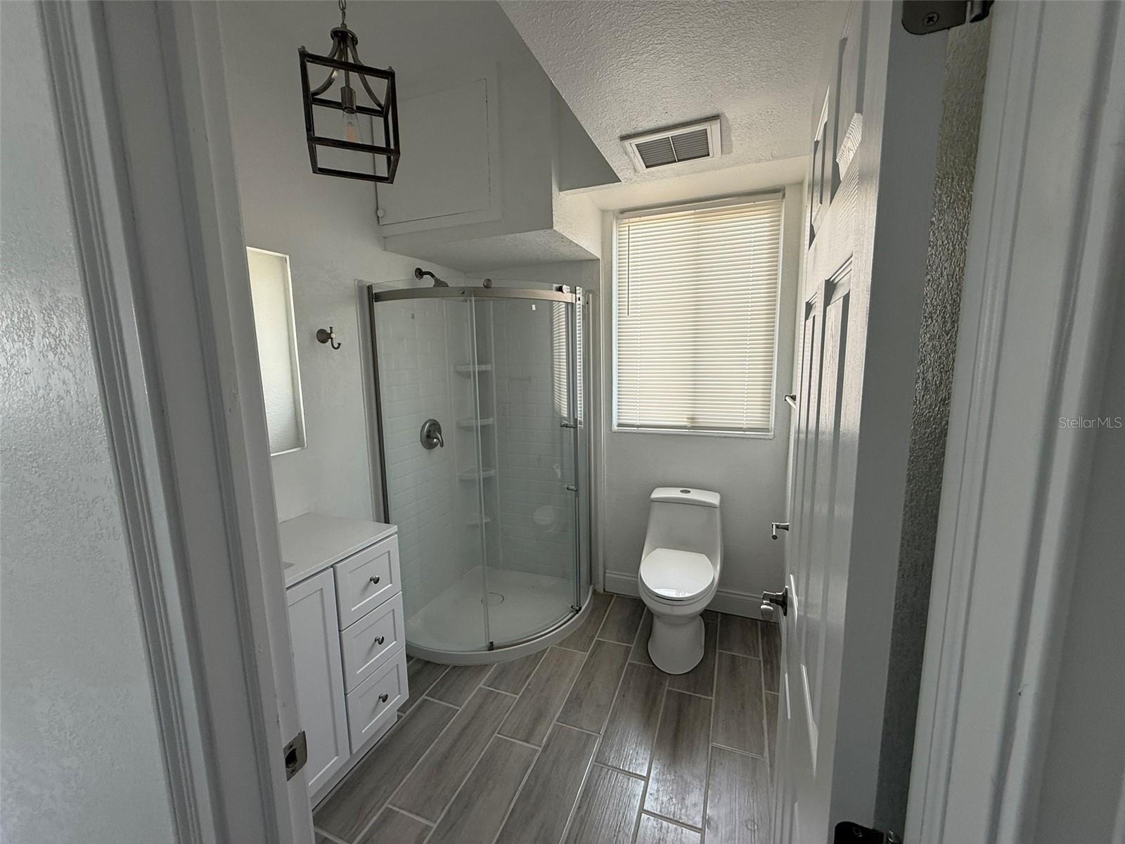 Image 13 of 14 For 460 82nd Avenue