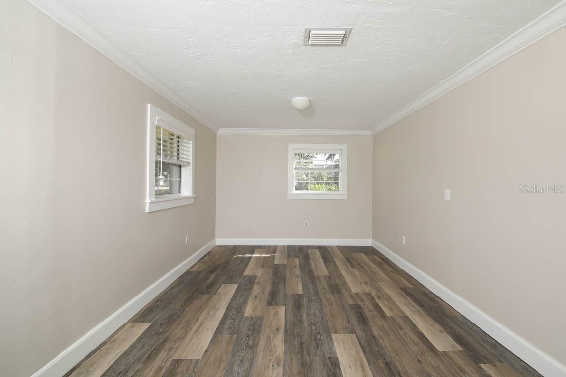 Image 16 of 31 For 1000 Gantt Avenue