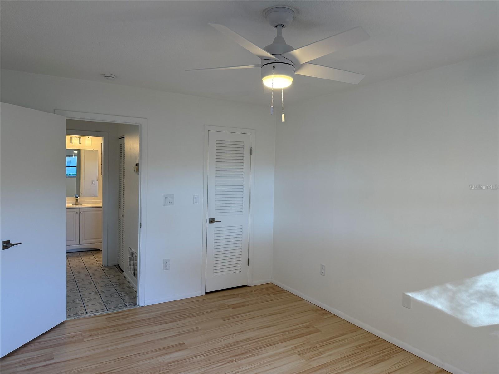 Image 12 of 29 For 2826 Swifton Drive 114