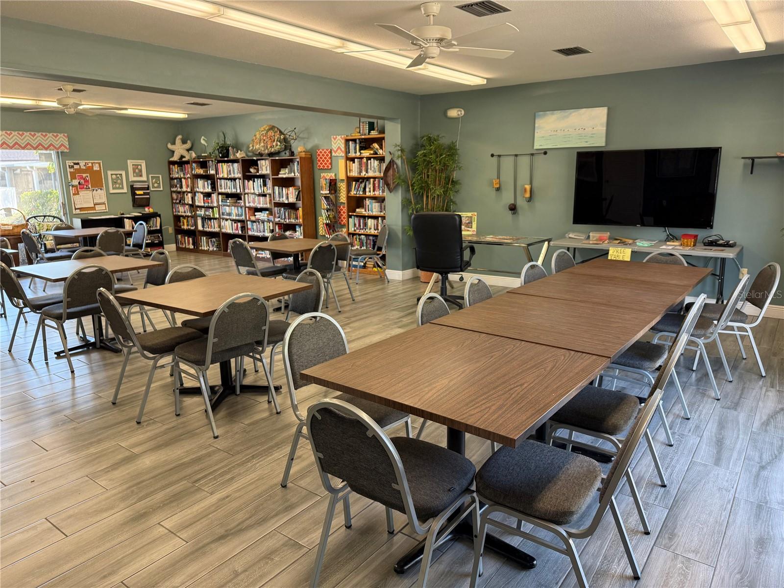 Image 20 of 29 For 2826 Swifton Drive 114