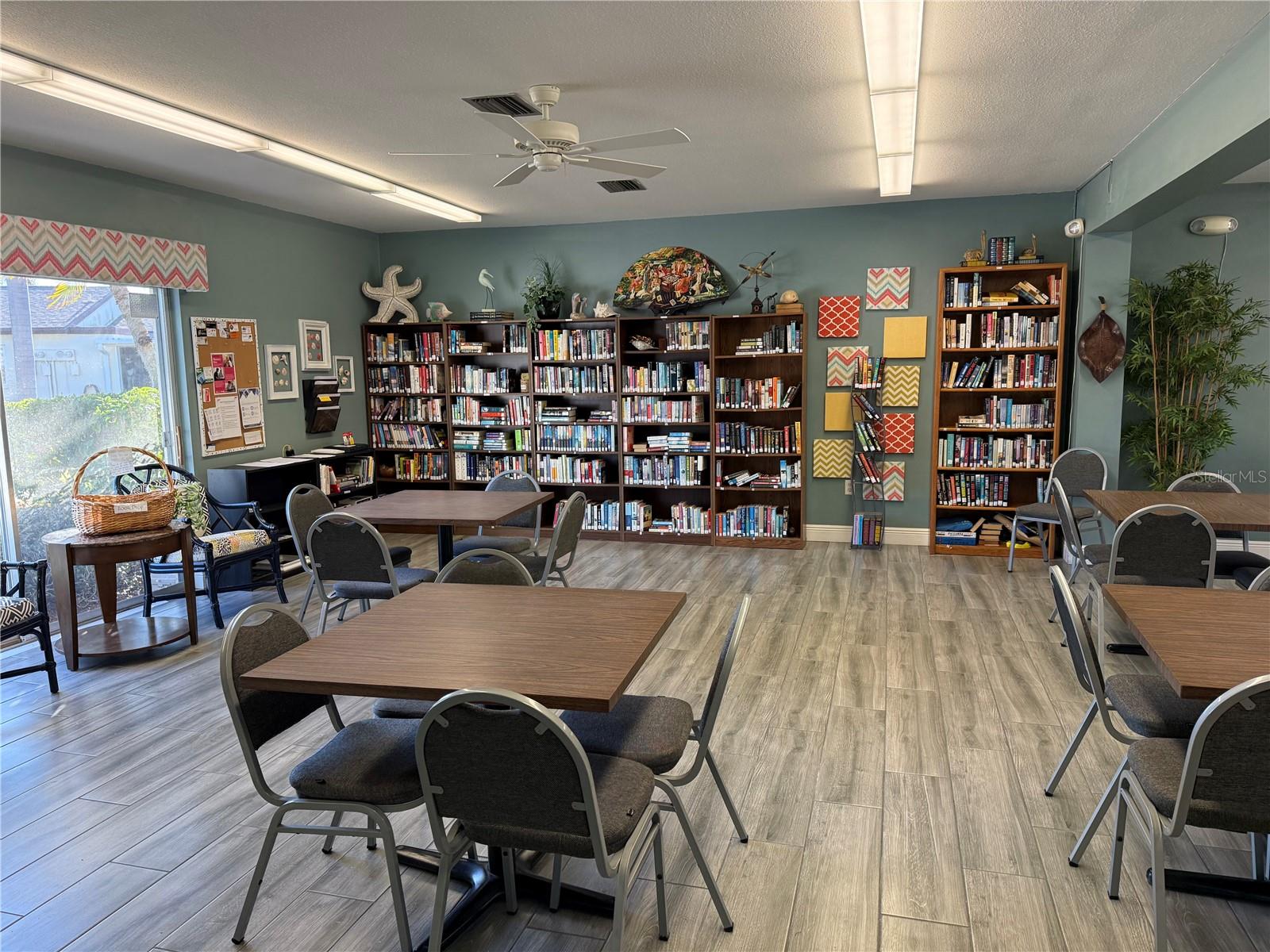 Image 26 of 29 For 2826 Swifton Drive 114