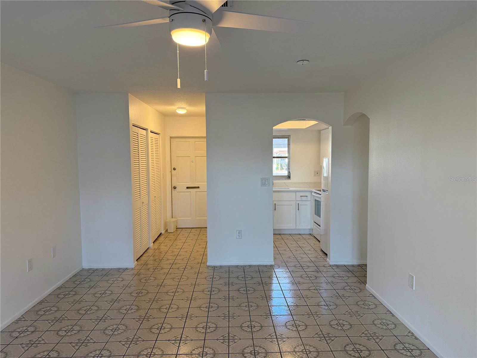 Image 6 of 29 For 2826 Swifton Drive 114