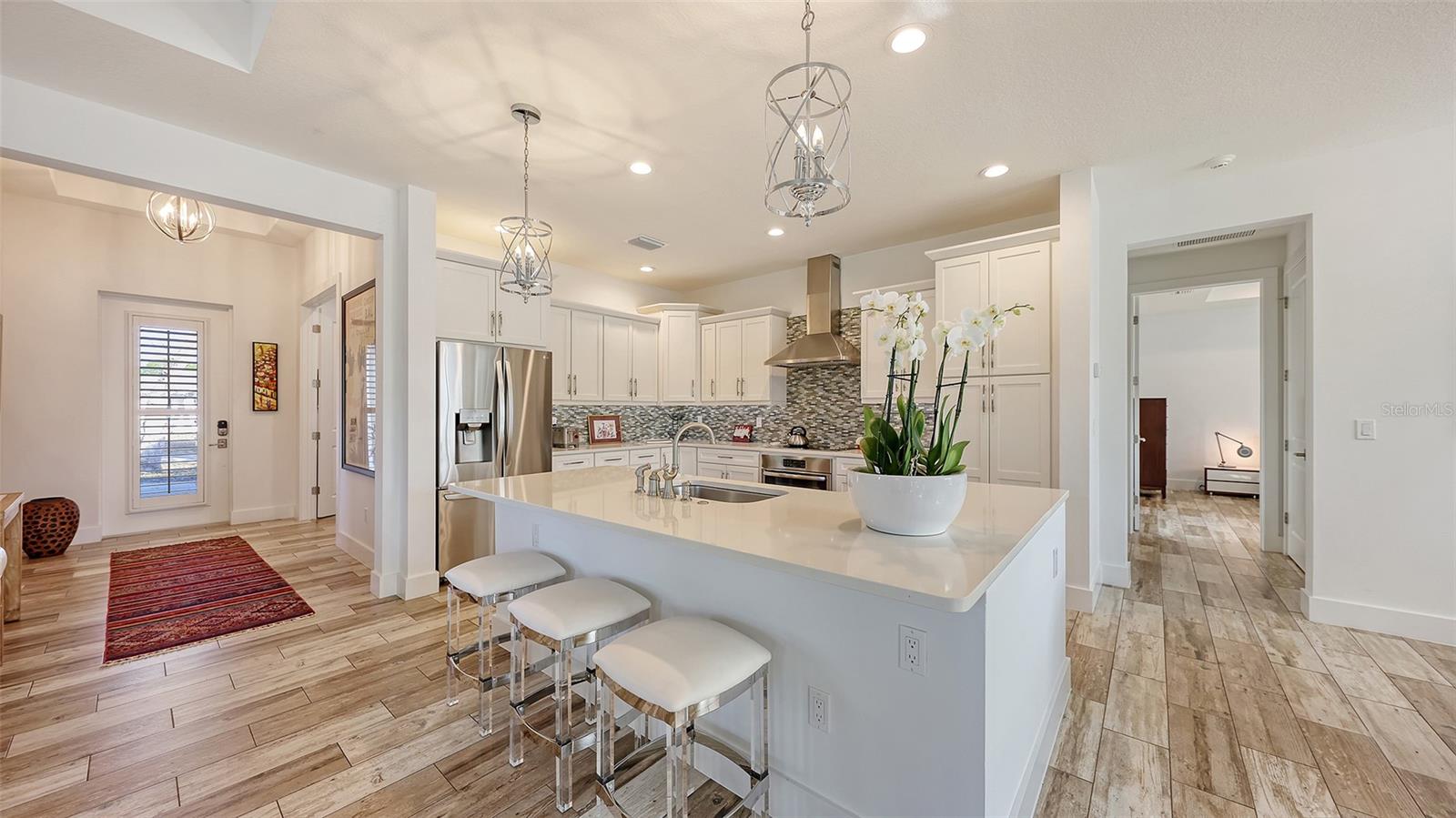 Listing photo id 11 for 4756 Ringwood Meadow