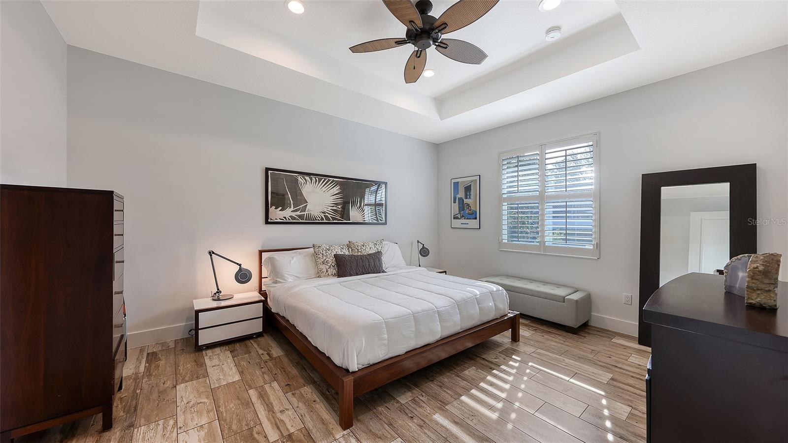 Listing photo id 17 for 4756 Ringwood Meadow