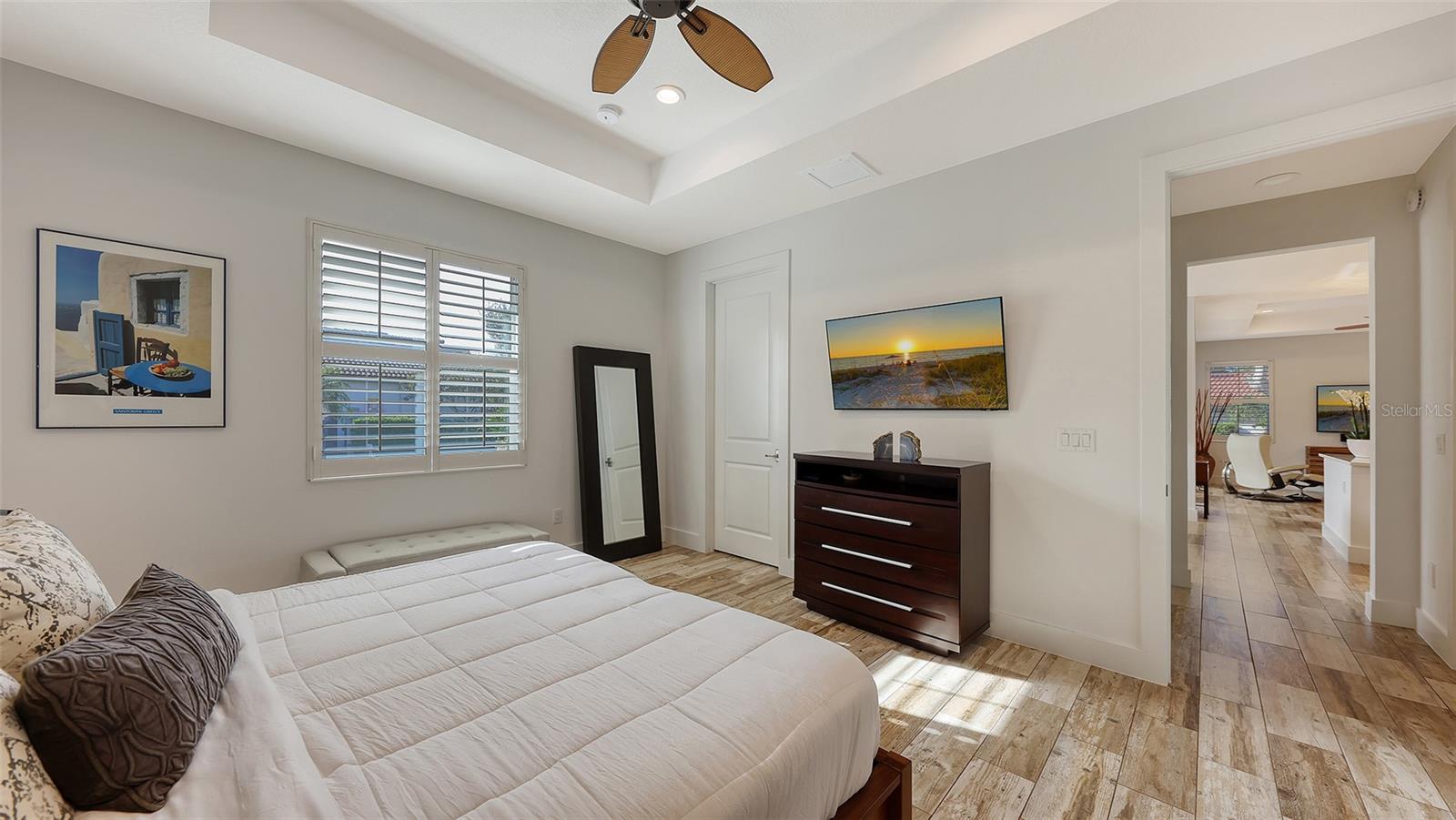 Listing photo id 20 for 4756 Ringwood Meadow