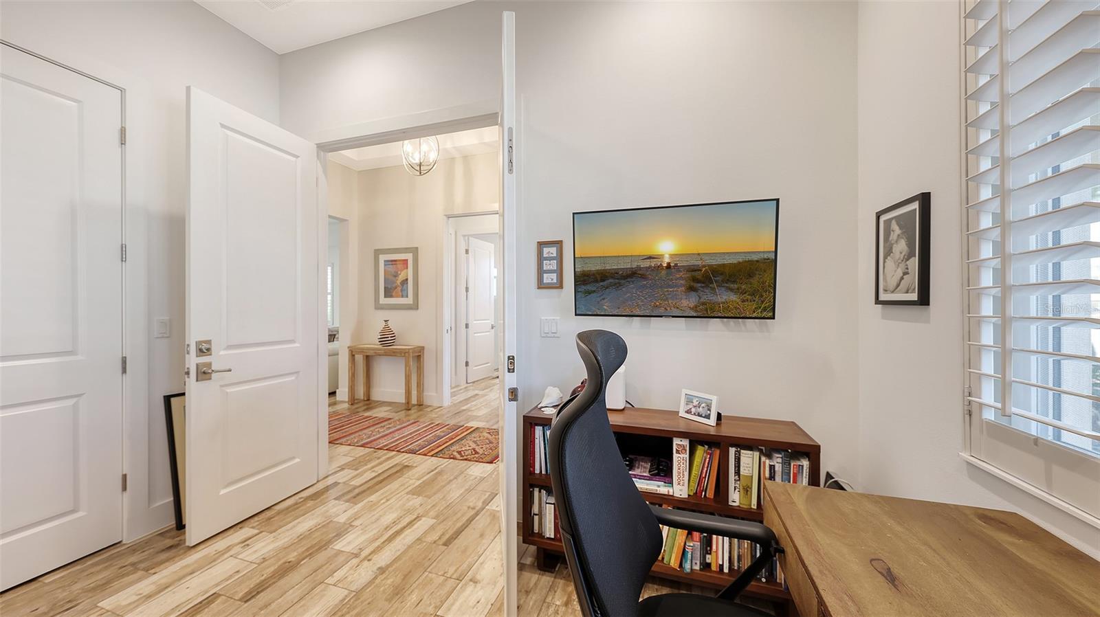 Listing photo id 29 for 4756 Ringwood Meadow