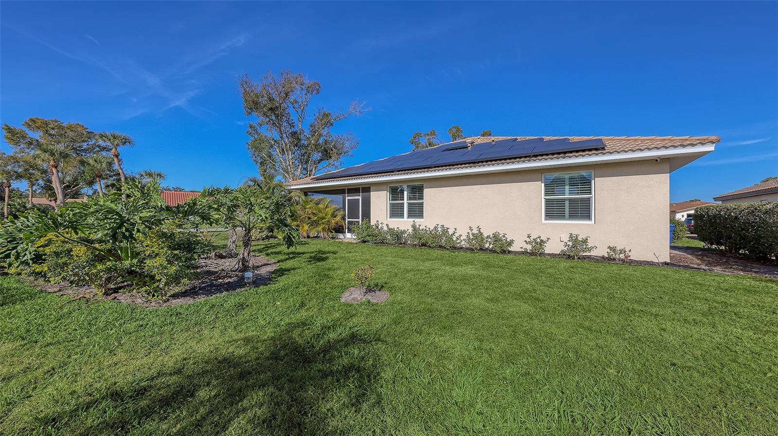 Listing photo id 35 for 4756 Ringwood Meadow