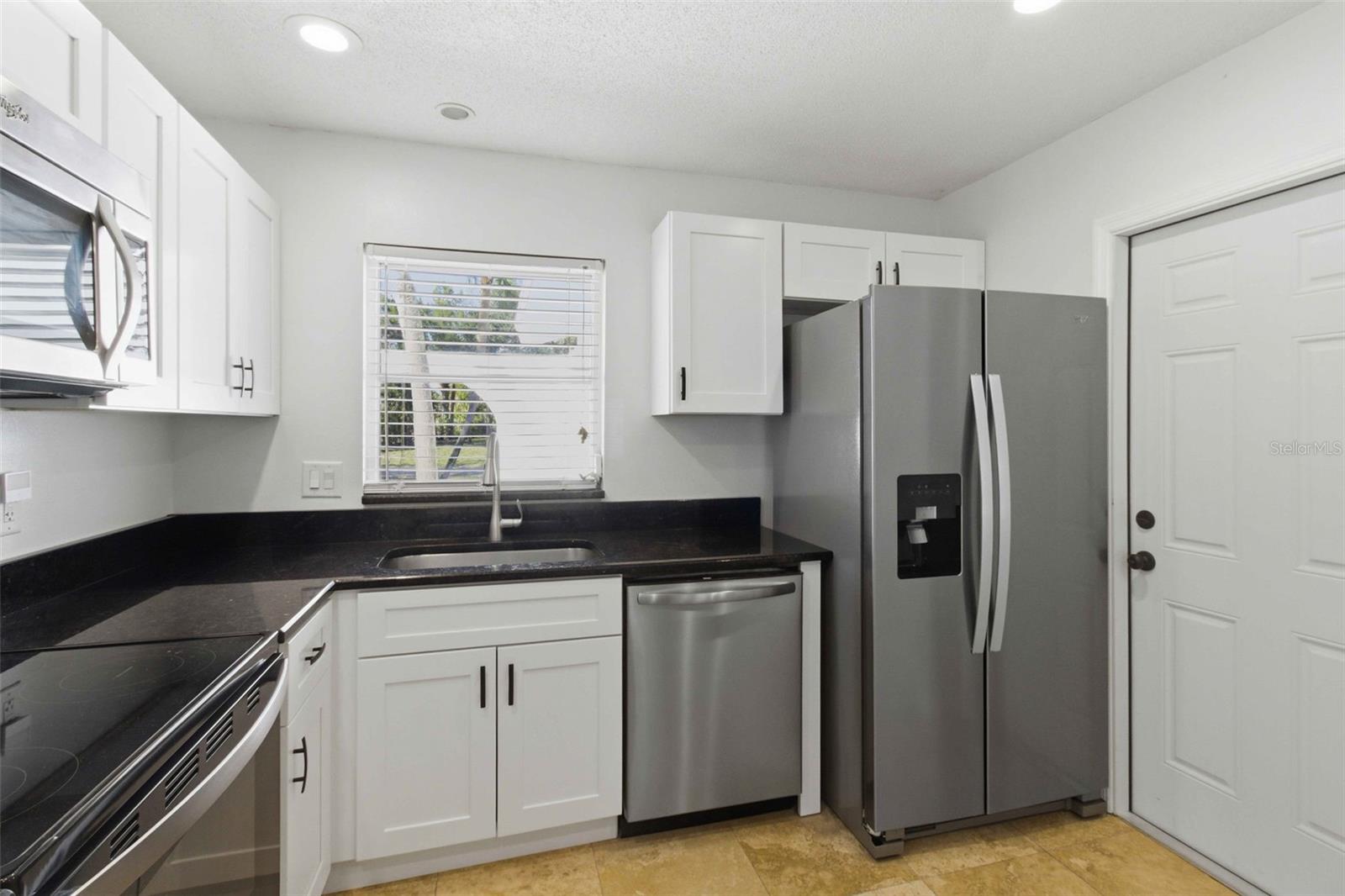 Image 10 of 33 For 5223 Shadow Lawn Drive