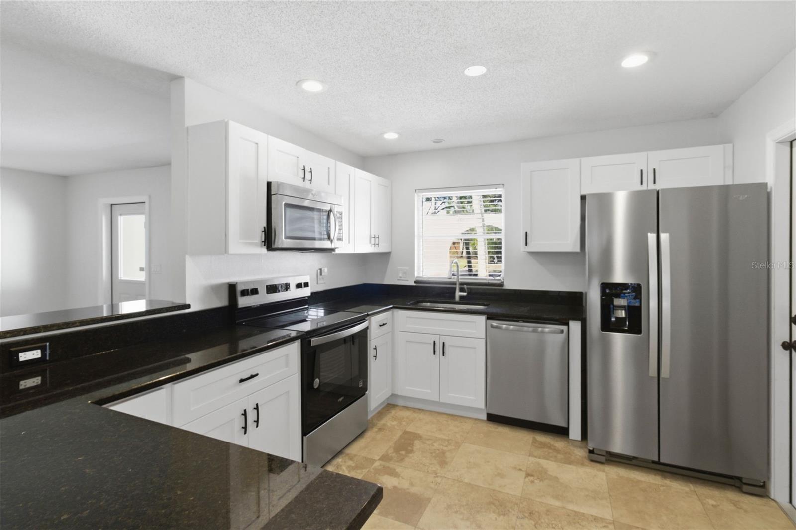 Image 12 of 33 For 5223 Shadow Lawn Drive