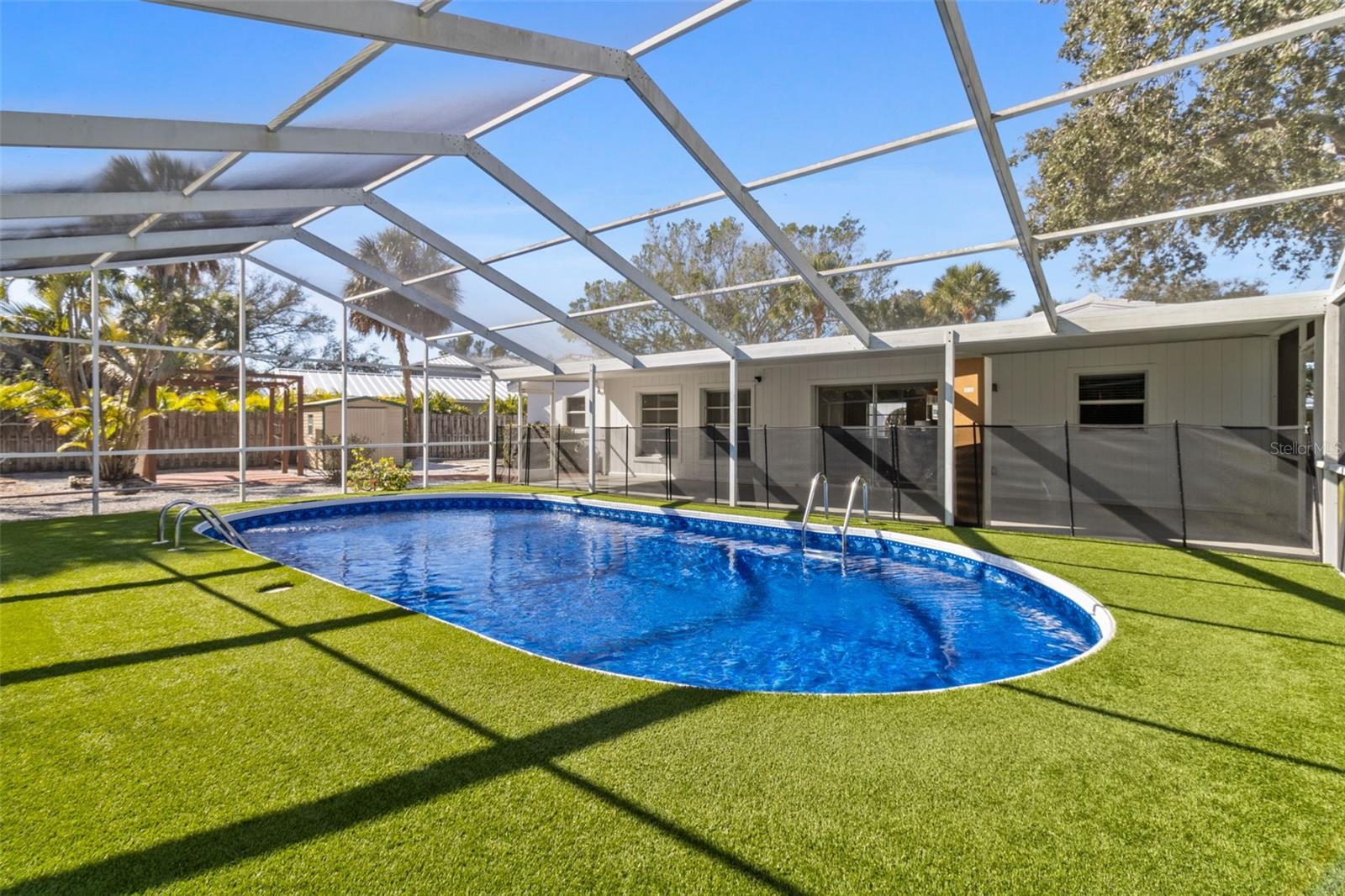 Image 26 of 33 For 5223 Shadow Lawn Drive