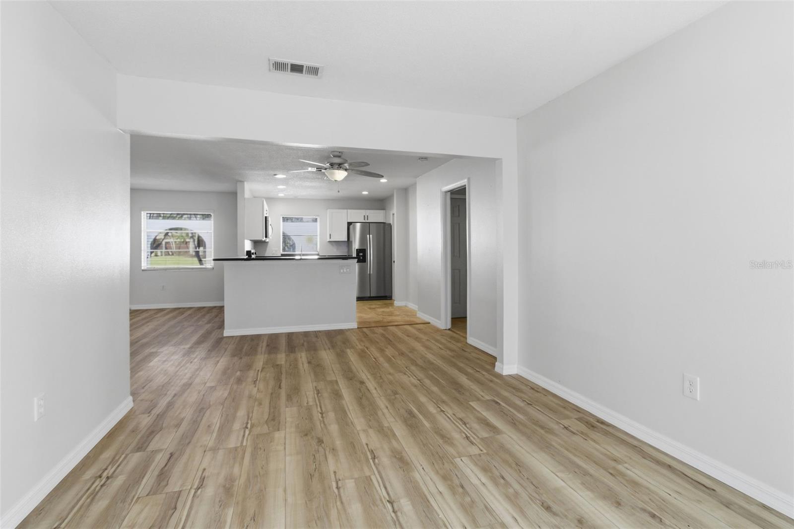 Image 7 of 33 For 5223 Shadow Lawn Drive